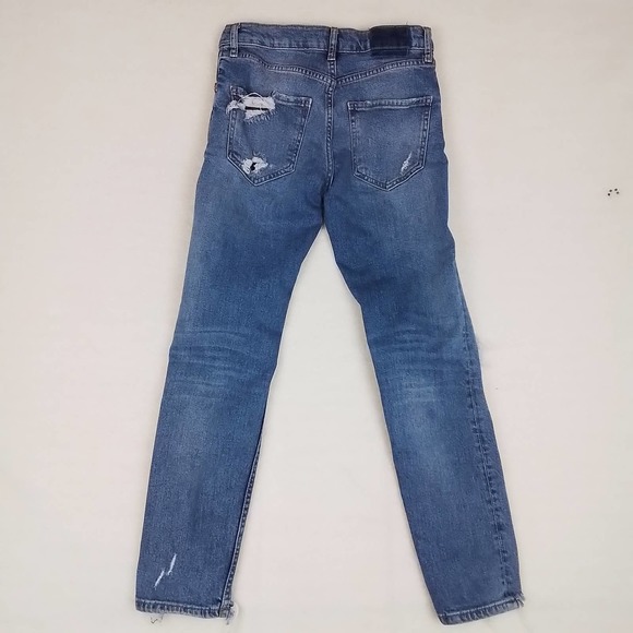 Zara Mid Rise Skinny Jeans Size 2 in Light Wash Denim w/ Distressing - Picture 8 of 13